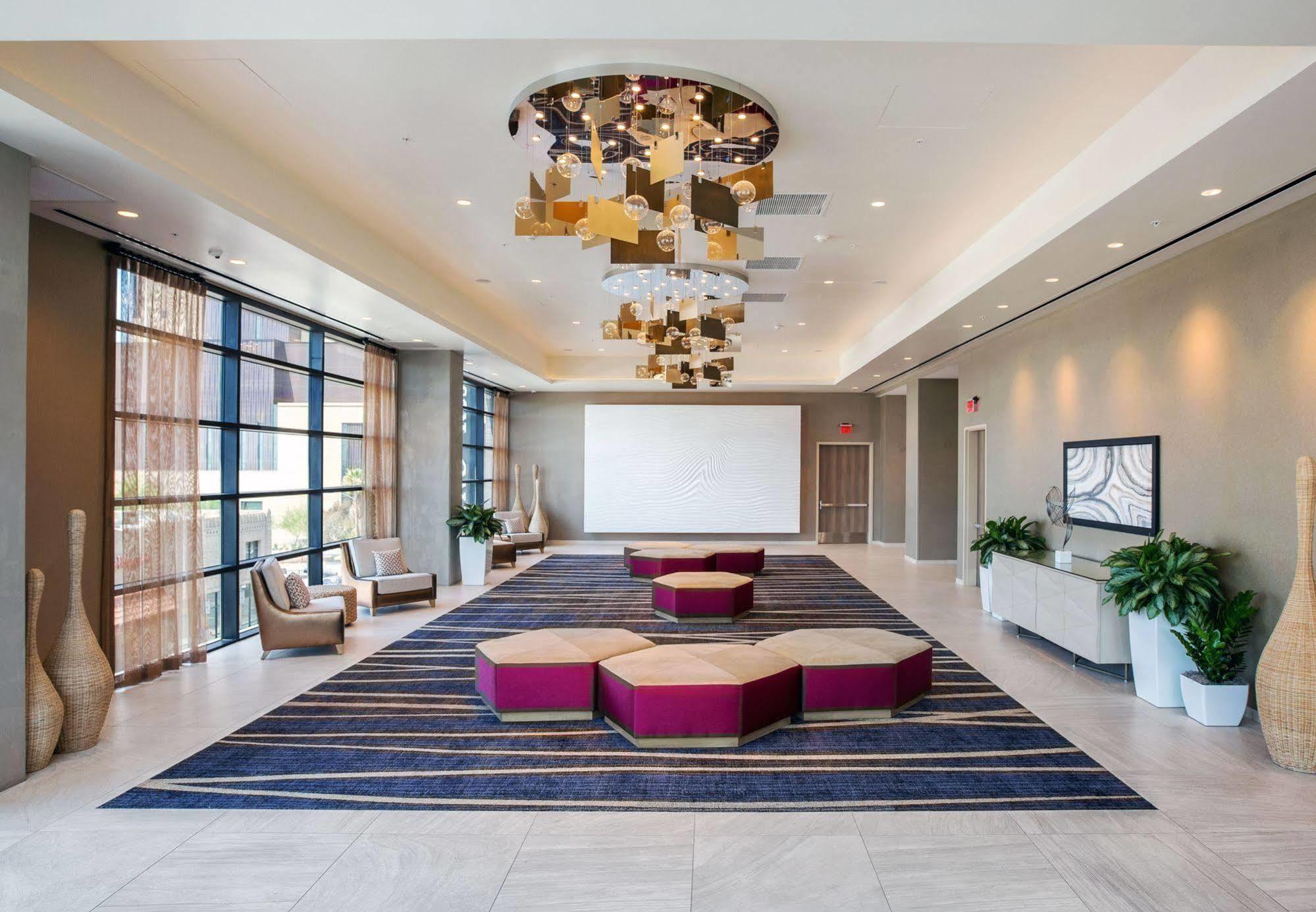 Courtyard By Marriott Phoenix Downtown Luaran gambar